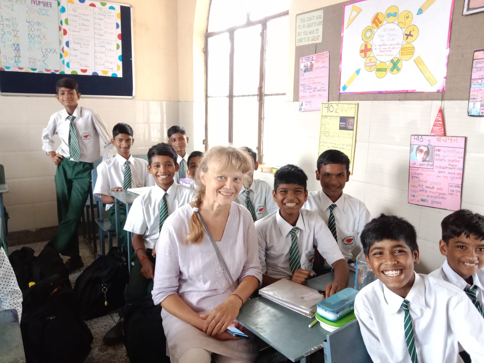 INDE ET VOUS, LES ENFANTS DE DEHRADUN