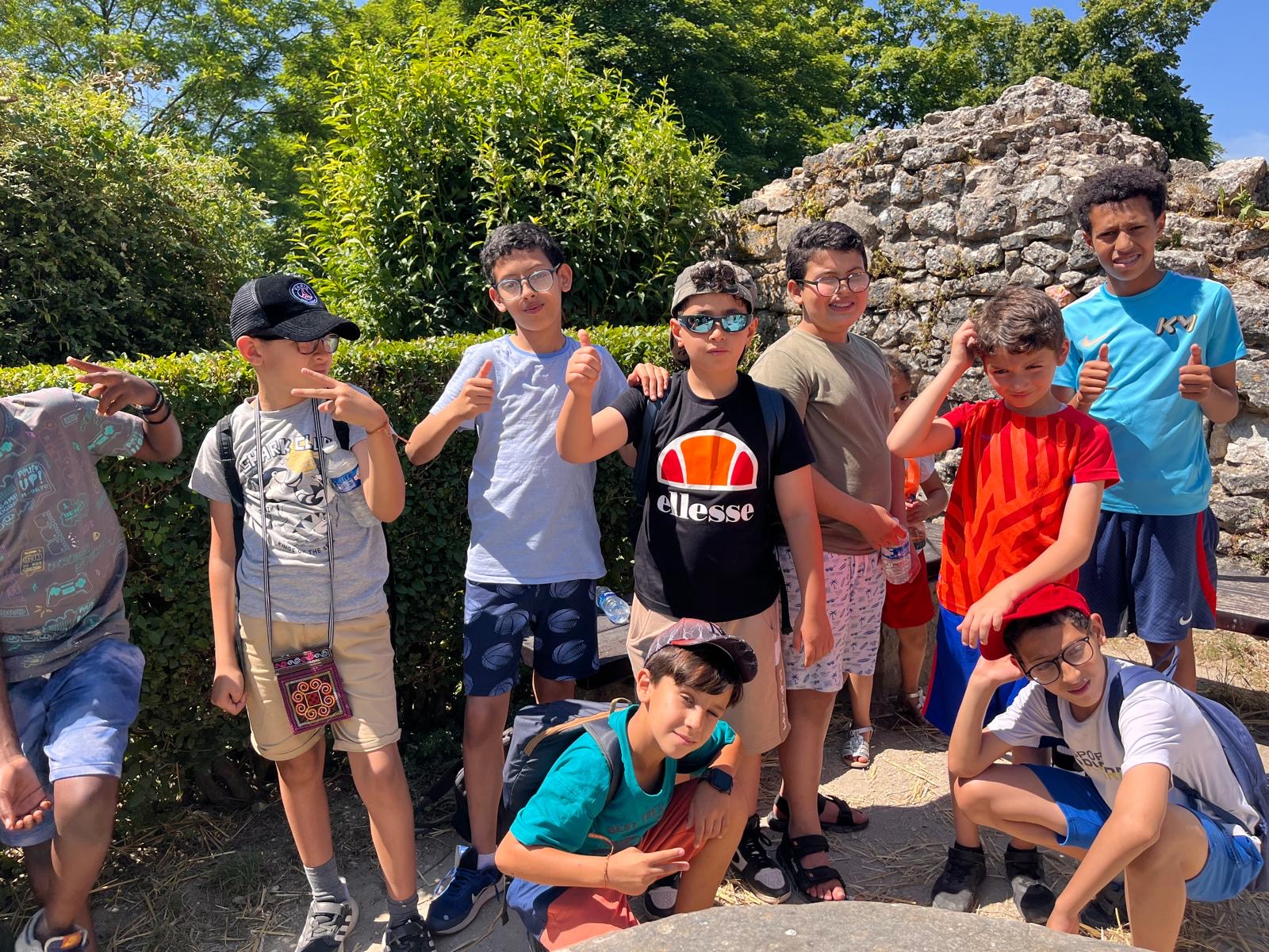 ASSOCIATION MAIN TENDUE POUR L'INTEGRATION A PUTEAUX (AMTIP)