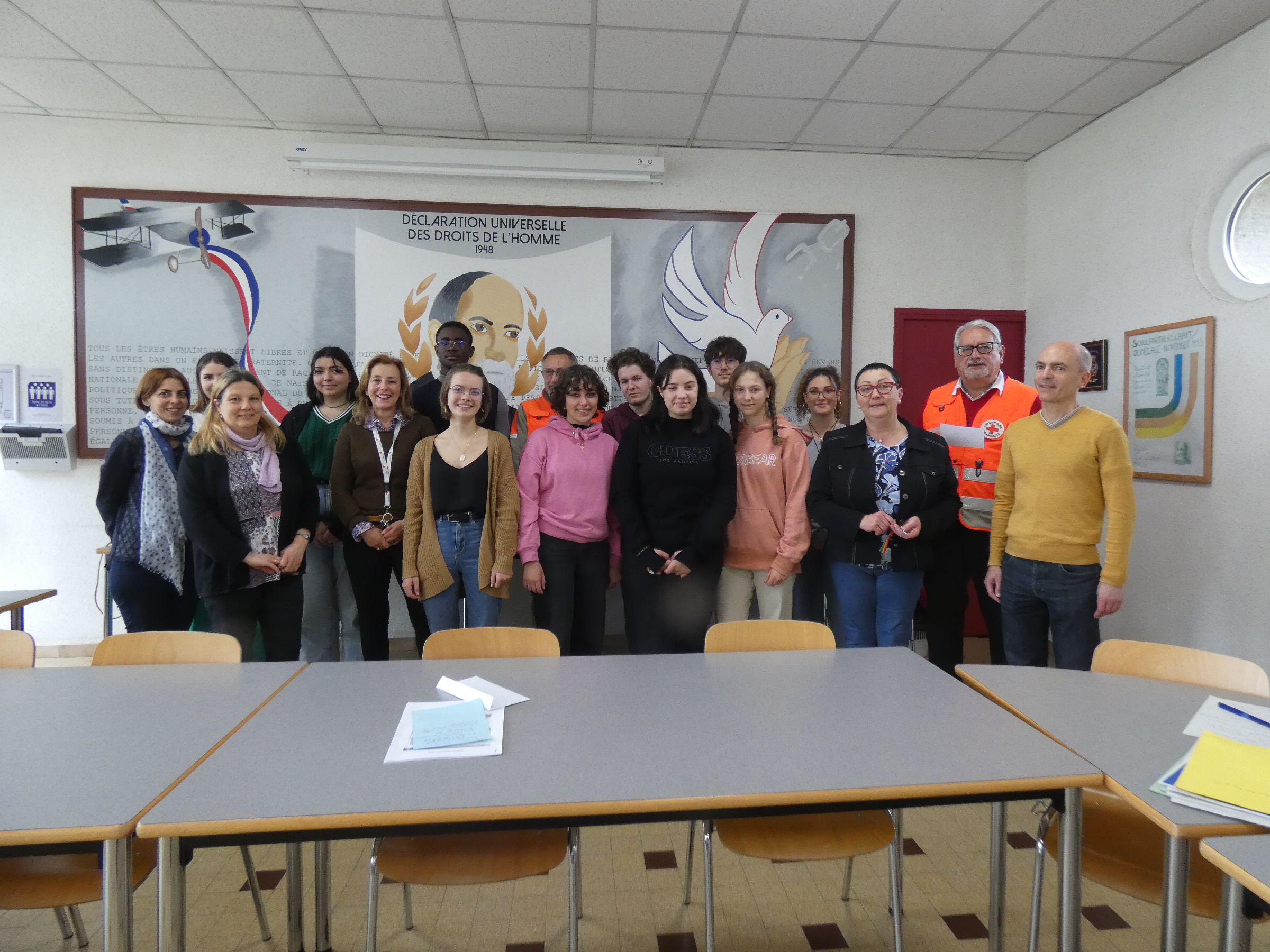 CROIX-ROUGE - UNITE LOCALE DU MACONNAIS TOURNUGEOIS - 71